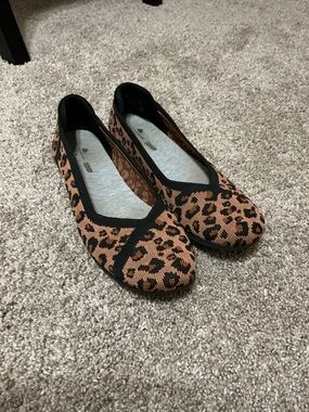 Cloudsteppers by Clarks Leopard Knit Ballet Flat in Brown and Black